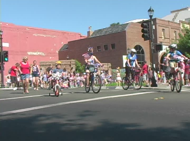 Downtown Woodland: July 4th Bike Parade