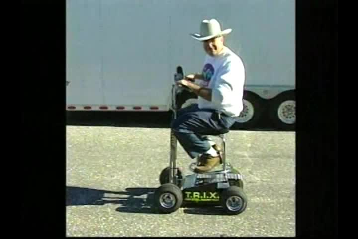Sudzin Country: "Big Bang Cannon Show"