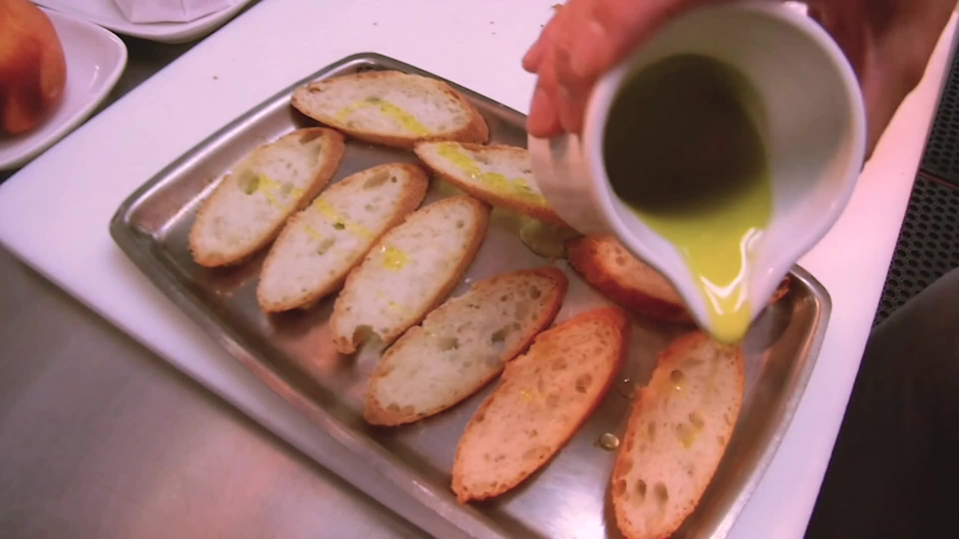 Peach & Tomato Bruschetta: Chef Mattman