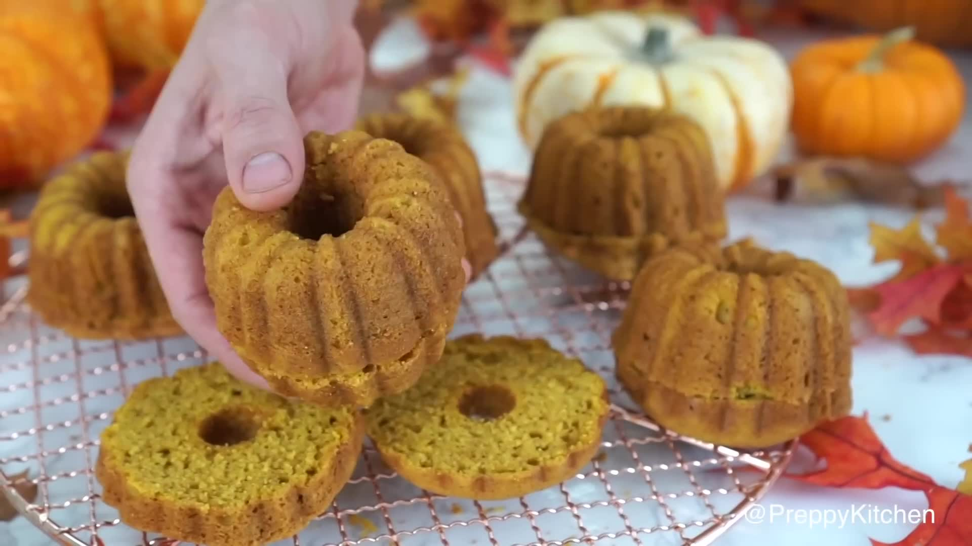 Halloween Treats (Compilation)