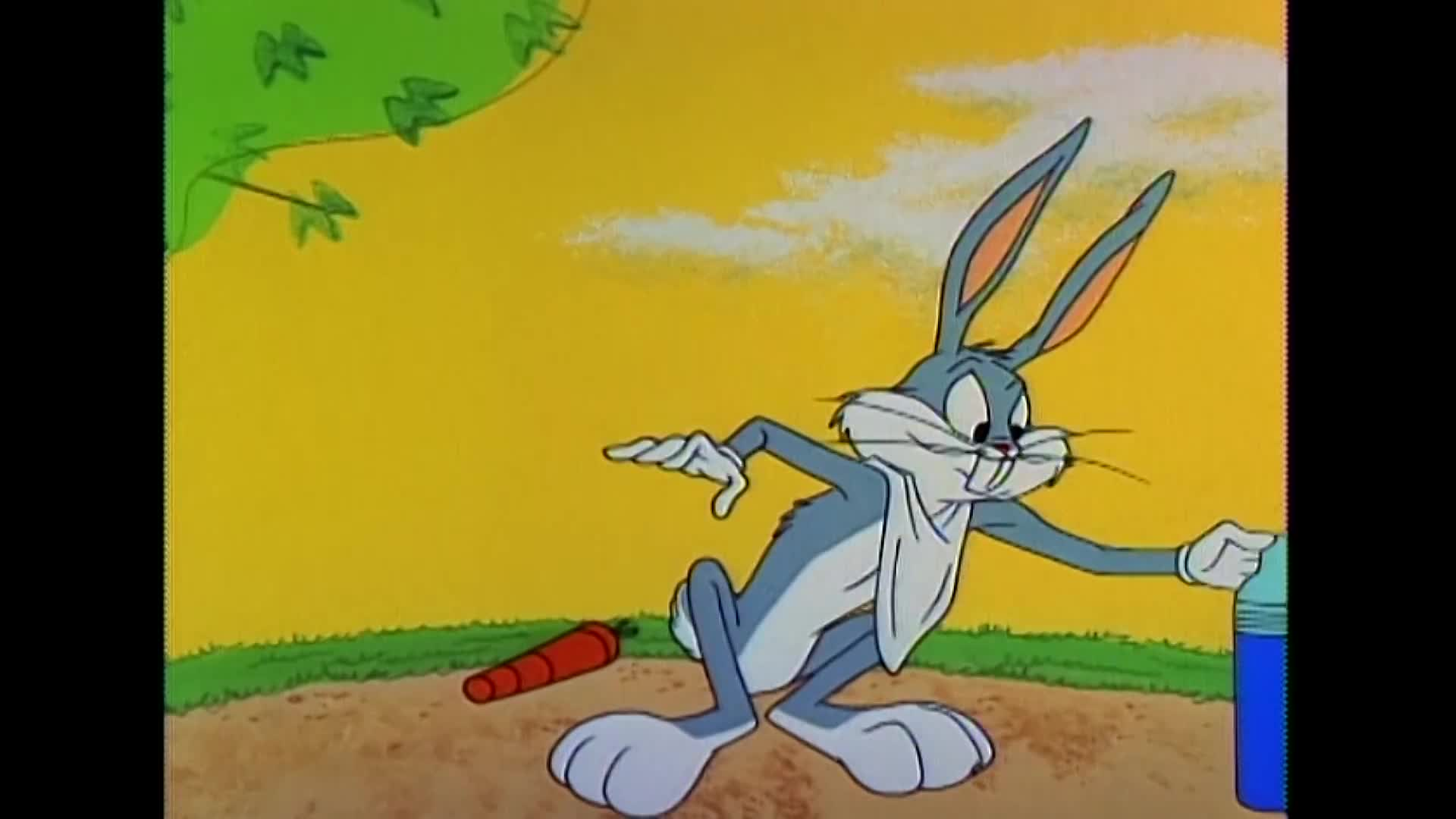 "Friendsgiving" with the Looney Gang