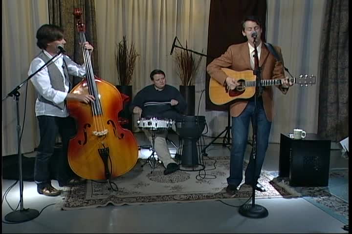 American Songwriter: "Jason Overton"