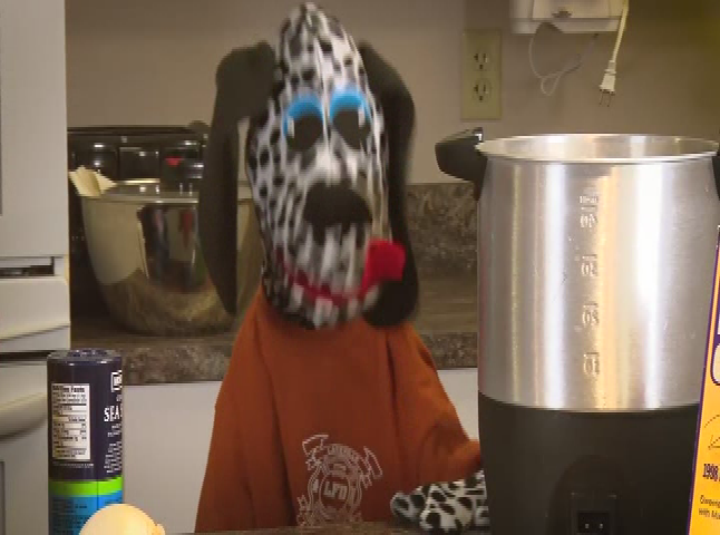 Spot the Fire Dog: Thanksgiving Cooking Safety